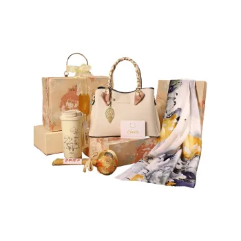 SANSHU Gift Box Set With Ritualistic Touch