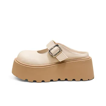A Poinsettia Princess Closed Toe Slippers Women's