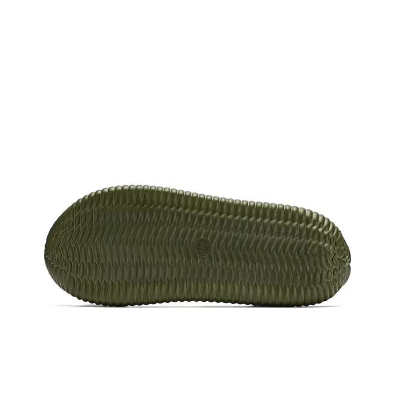 Budding Bear Beach Sandals Unisex-7