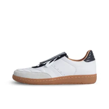 VCA Abrasion Resistant, Breathable, Moisture Wicking, Lightweight Low Top Casual Shoes Women's White