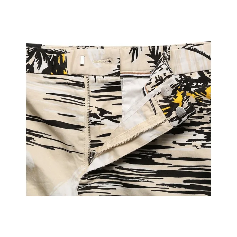 HUGO BOSS Casual Shorts Men Ecru-4
