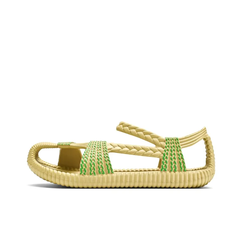 Budding Bear Beach Sandals Unisex-10