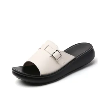 Reivanti PU Polyurethane Slip Resistant Slide Slippers Women's Beige