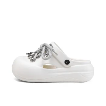 Budding Bear Clogs Women's
