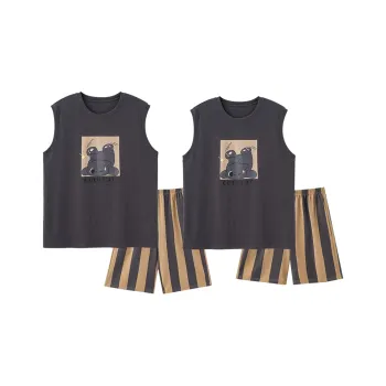 Qiao Ni Tong Unisex Pajama Sets