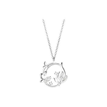 DFALLA Necklaces Women's Lucky Wreath Necklace