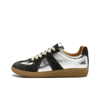 VCA Abrasion Resistant, Breathable, Moisture Wicking, Lightweight Coverage Low Top Casual Shoes Women's Silver Coffee