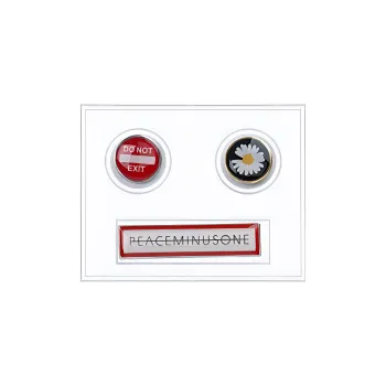 Peaceminusone Brooches Unisex Multicolor