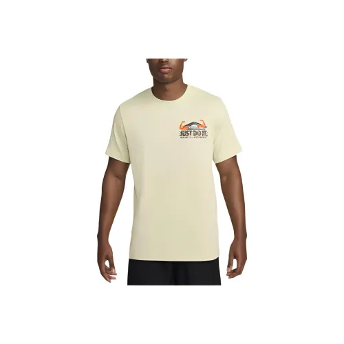 Nike T-Shirts Men Olive Halo