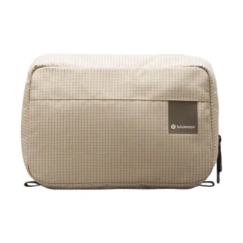 Lululemon Water-Resistant Fabric Storage Bag Men's Light Camel With Dark Khaki Accents