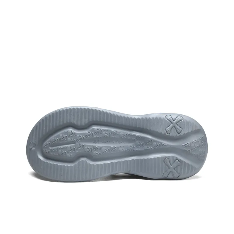 Budding Bear Clogs Men-11