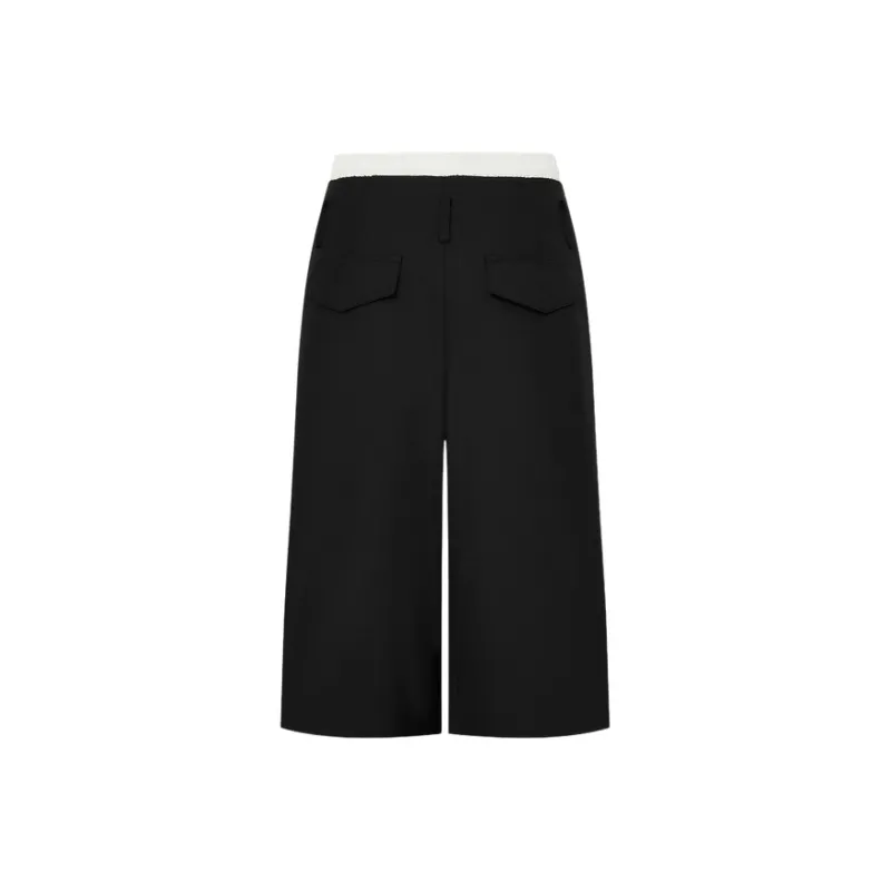 MOCO Casual Shorts Women's Black-1