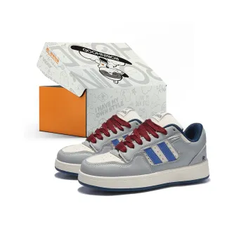 ROBINHOOD Wear resistant, Lightweight, Breathable, And Non slip. Low Top Skateboard Shoes Women's Box Included