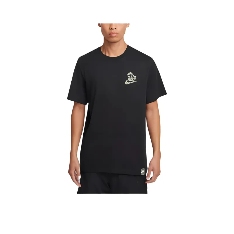 Nike Sportswear Club T Shirt-0