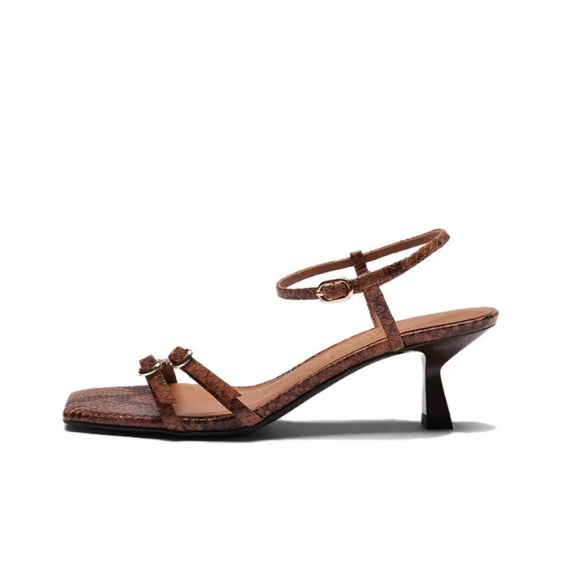 Le Saunda One Strap Sandals Women's-4