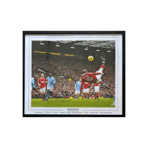 ICONS.com Looney Team Photo Outer Frame Size 53.8x64cm Unisex
