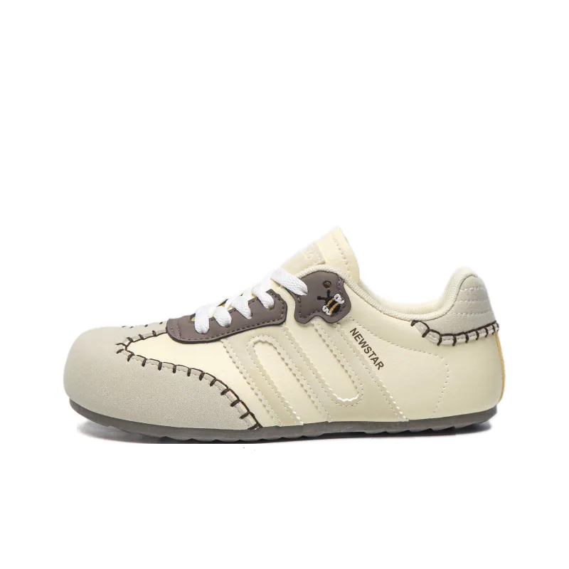 Alan Vincent Breathable And Slip Resistant Low Top Casual Shoes Women's-0
