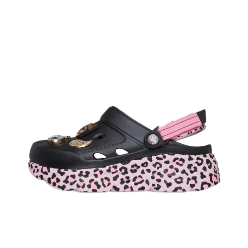 SNOOP DOGG x mujer skechers Max Cushioning Clogs Women's Black