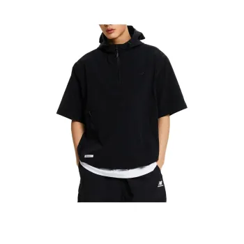 New Balance UNI Essential Jackets & Coats Men's Black