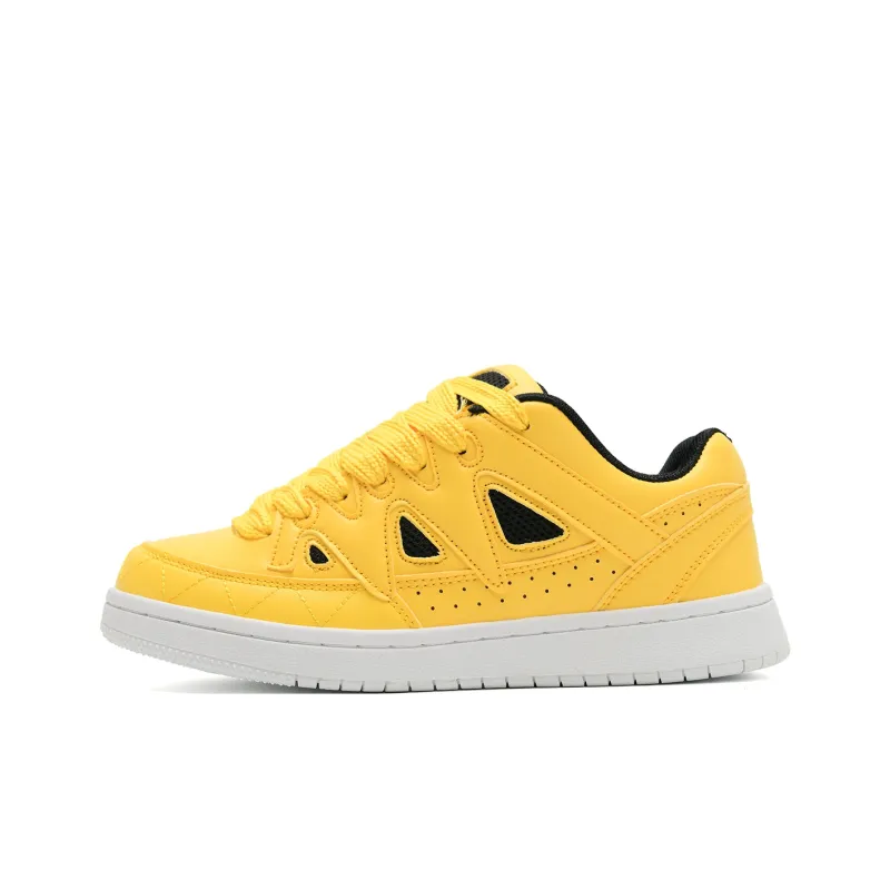 Circle Small Coverage Abrasion Resistant Lightweight Low Top Skateboard Shoes Unisex-1