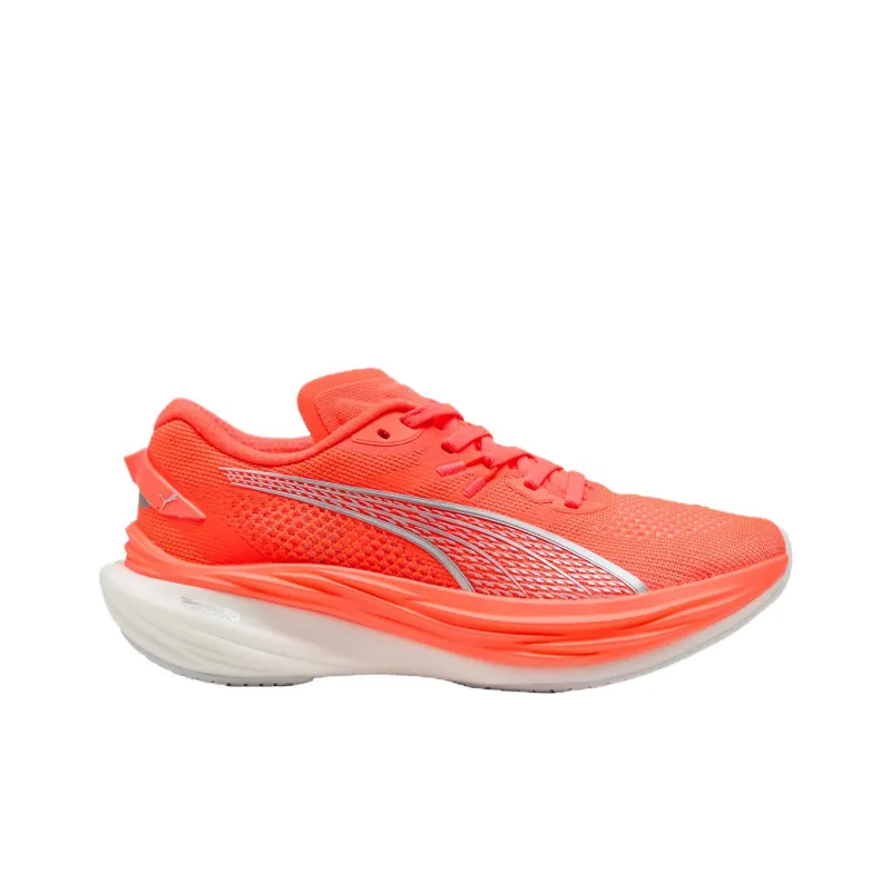 PUMA Deviate NITRO 3 Shock Absorbers With Slip Resistant Features Low Top Running Shoes Women's Red-2