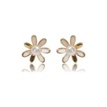 Taste The Color Pearl Stud Earrings Women's