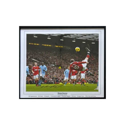 ICONS.com Looney Team Includes Certification Certificate And Photos. Outer Frame Size  53.8x64cm Unisex