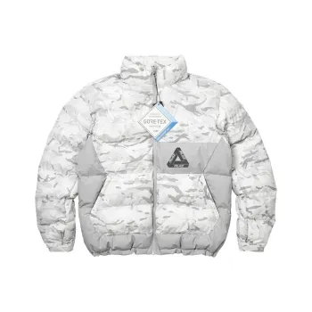 PALACE Gore Tex Infinium Puffa