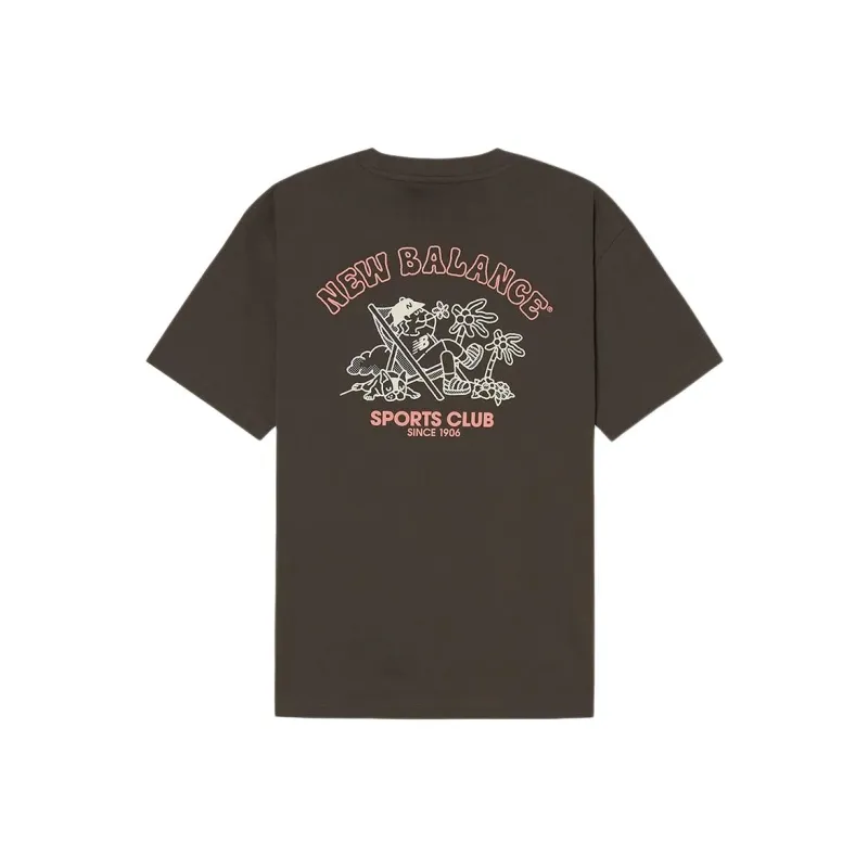 New Balance UNI NB BOYSEMI OVER FIT SPORTS CLUB SINCE 1906 T Shirt Unisex 85 Brown-1