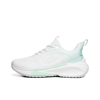 Warrior Slip Resistant, Abrasion Resistant, Breathable Low Top Casual City Commute Running Shoes Women's White Green