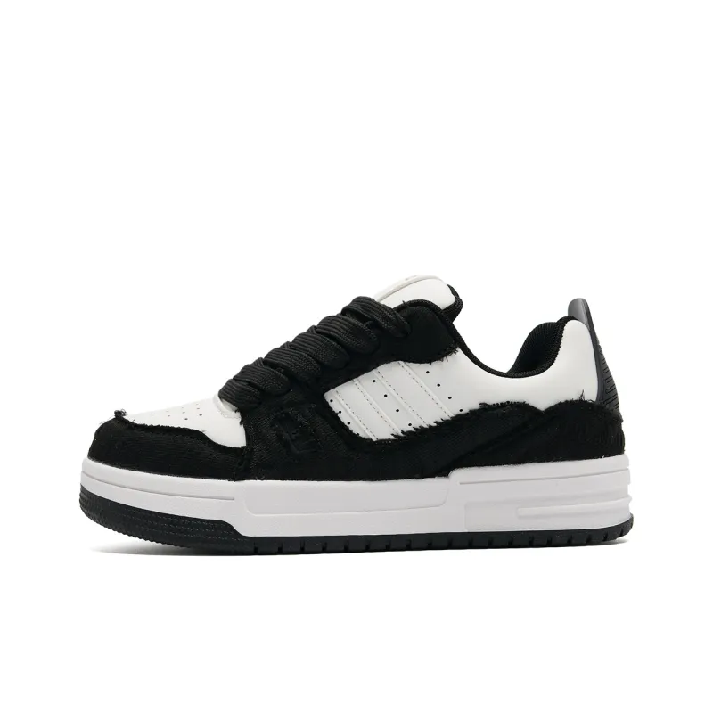 Circle Small Wear resistant And Lightweight Low Top Skateboard Shoes Unisex-1