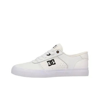 DC Shoes Teknic Low Top Skateboard Shoes Men's Ecru