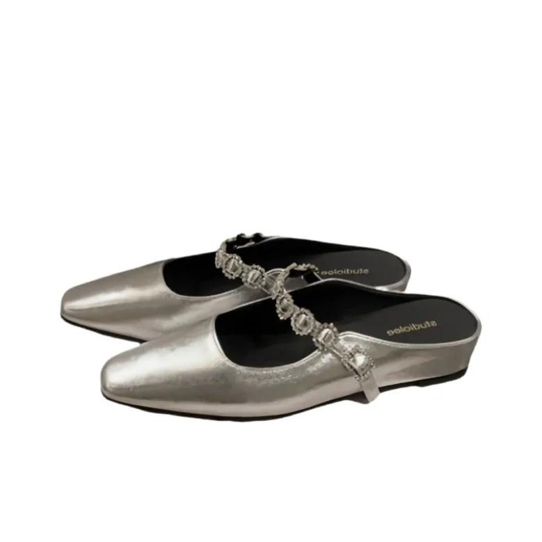 Luji Closed Toe Slippers Women's-0