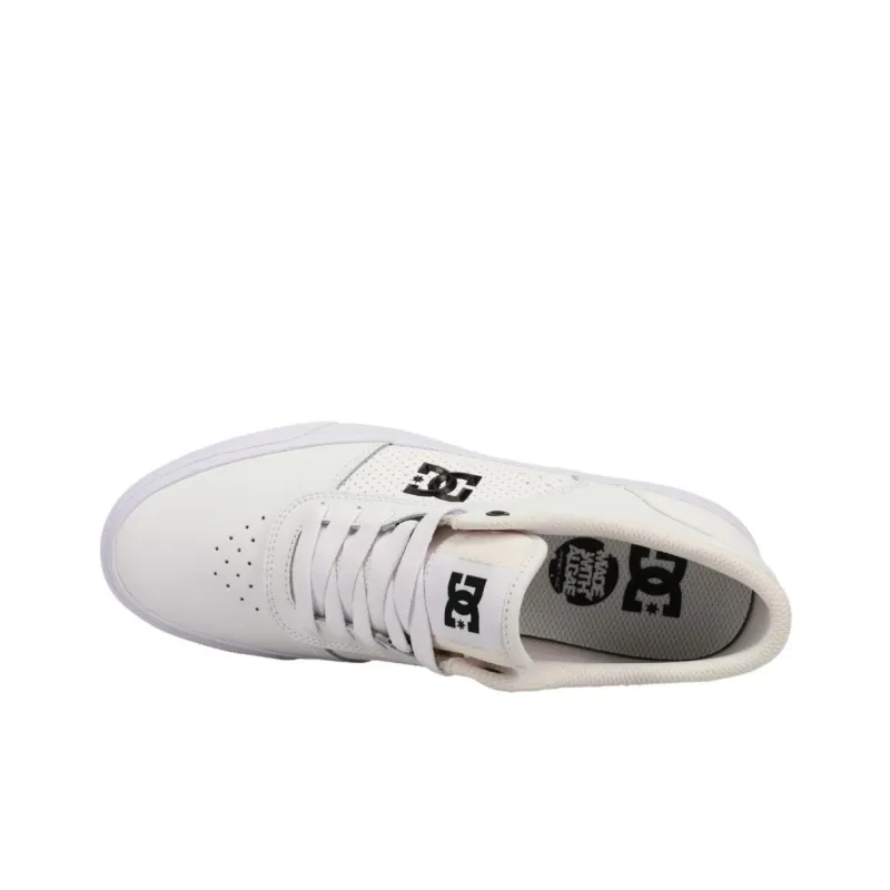 DC Shoes Teknic Low Top Skateboard Shoes Men's Ecru-3