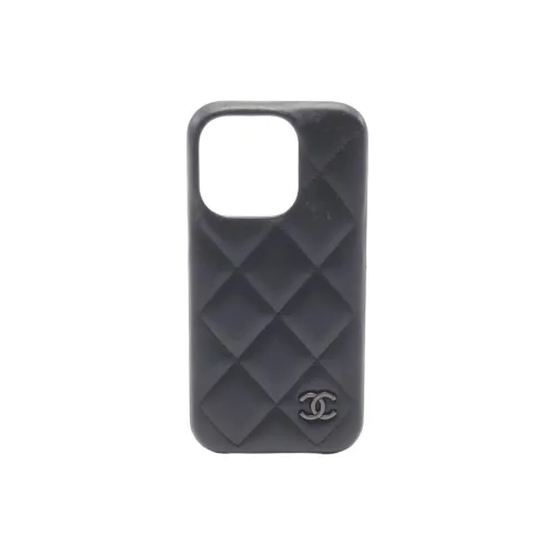 CHANEL Lambskin Material Mattress Embossed Texture Phone Cases Compatibility With IPhone 15 Pro Luxury