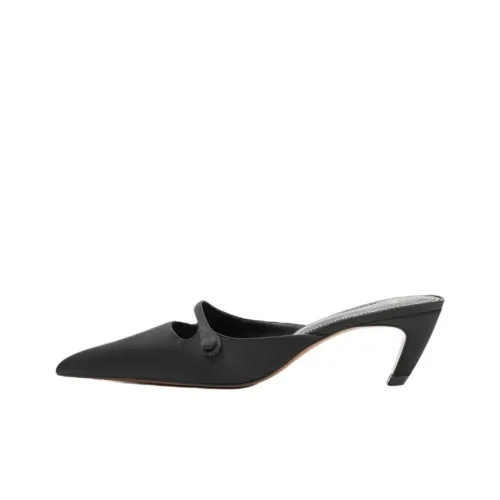 MANGO Abrasion Resistant Closed Toe Slippers Women's