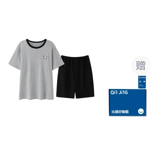 Qin Jing Men Pajama Sets