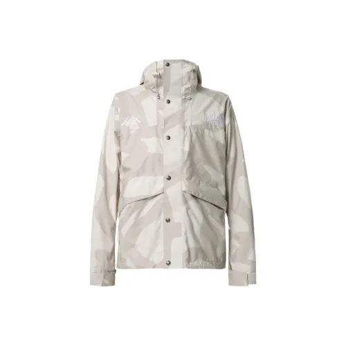 KAWS X THE NORTH FACE Retro 1986 Mountain Jacket