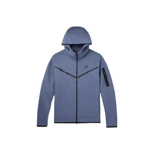 Nike Sportswear Tech Fleece Full Zip Hoodie & Joggers Set