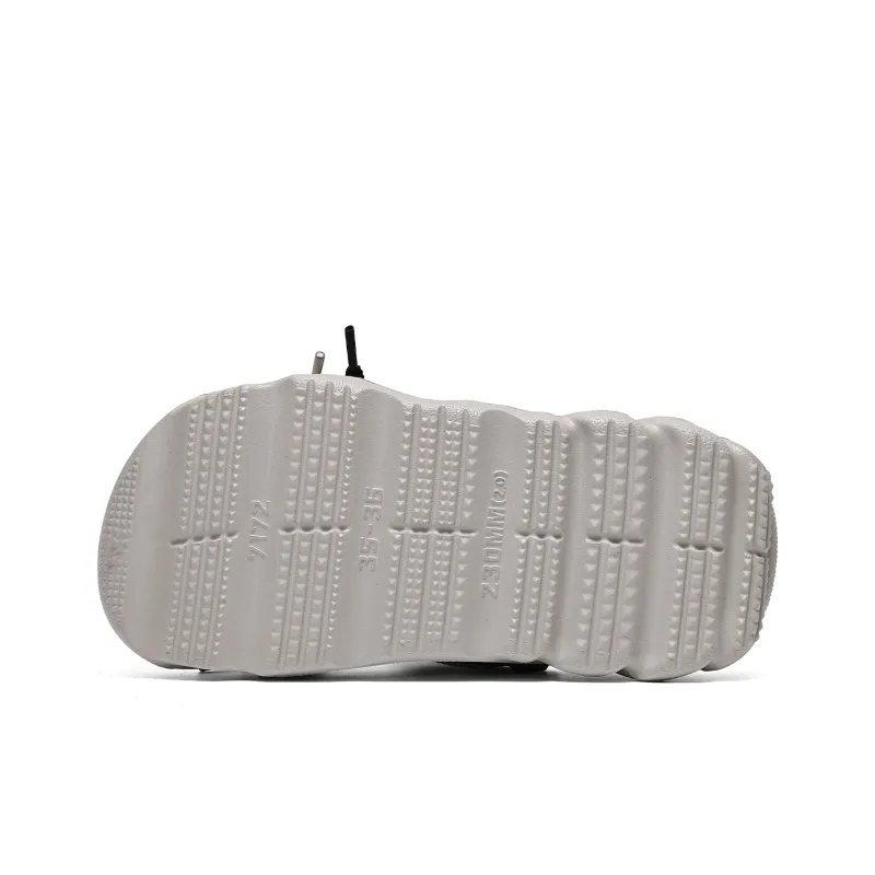 Q AND Clogs Unisex-13