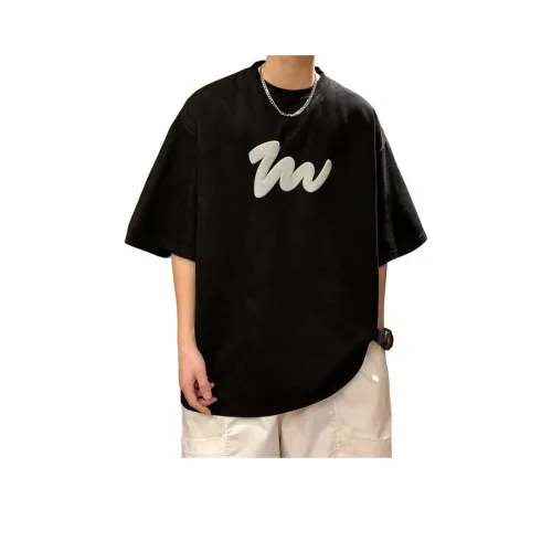 Hoodies & Sweatshirts