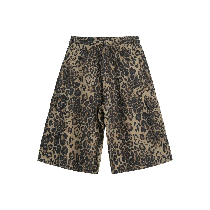 FONDLOOK Denim Shorts Unisex Leopard Print-3
