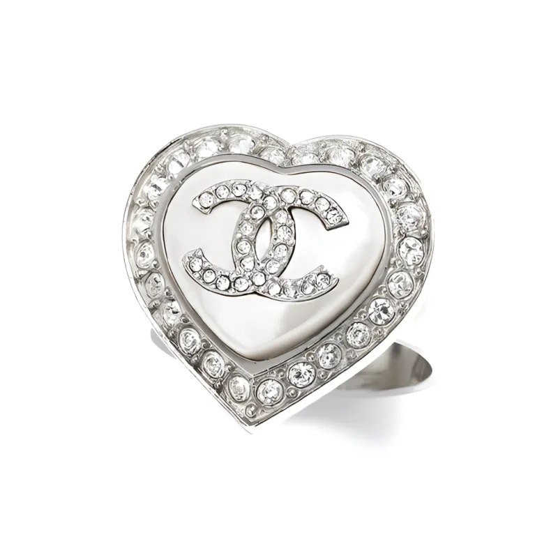 CHANEL Stud Earrings-0