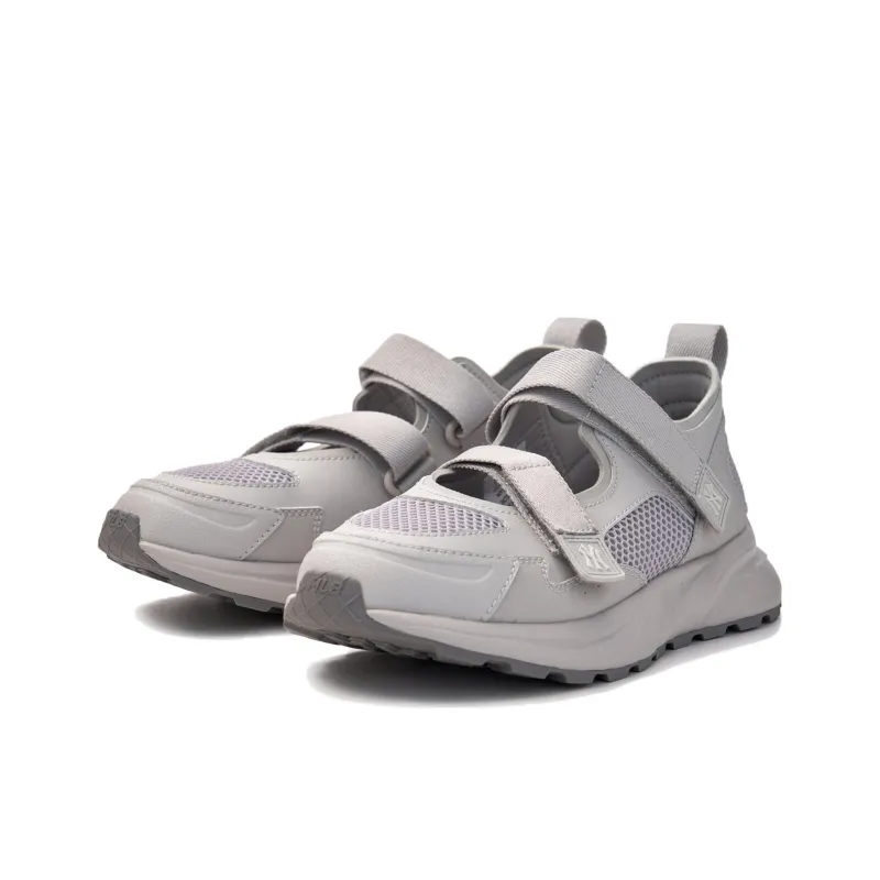 MLB New York Yankees Anti Slip Wear Resistant Low Top Casual Shoes Unisex Gray-3