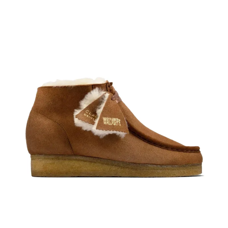 Clarks Originals Lace up Desert Boots Women's-1