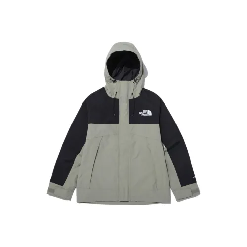 THE NORTH FACE SS23 Windbreaker Jacket Unisex Light Green
