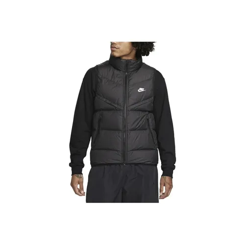 Nike Storm FIT Windrunner Men's Insulated Vest