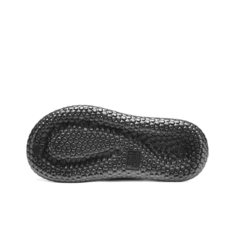 Darcy Sen Ji Scale Clogs Unisex-11
