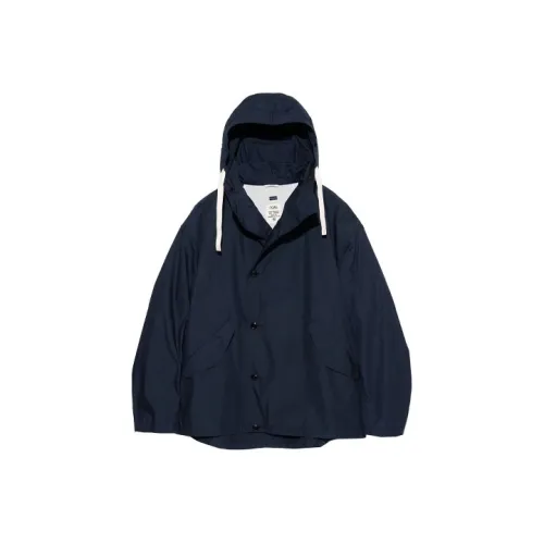 Nanamica Long sleeved Hooded Jacket