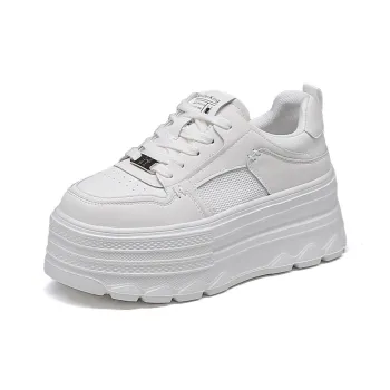 Spider King Low Top Skateboard Shoes Women's Beige